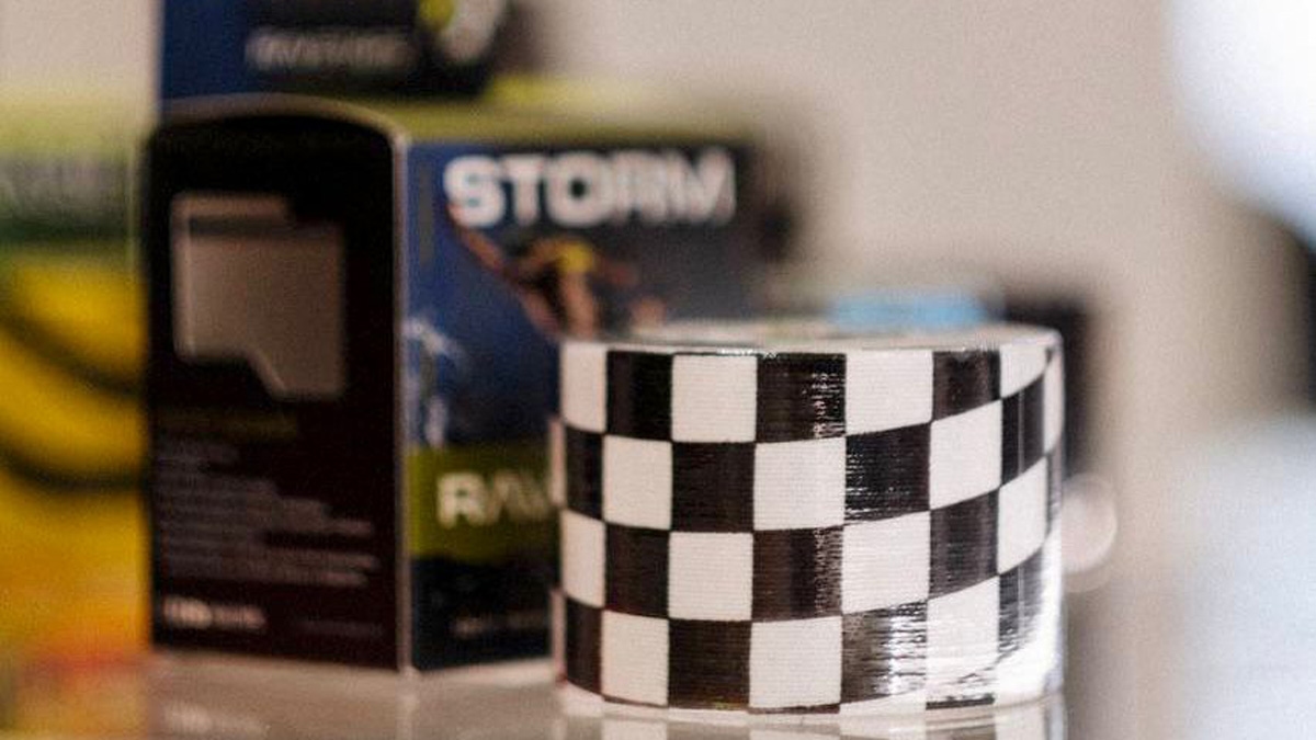 Спортивные тейпы: зачем и когда они нужны бегуну?