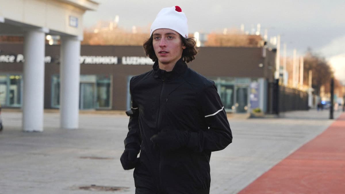 Выбираем куртку для бега в холодный период: обзор актуальных моделей