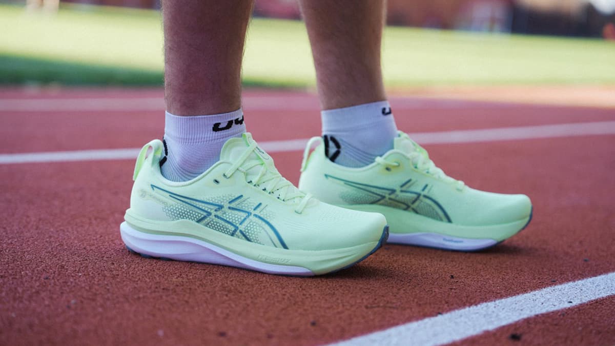 ASICS Gel-Kayano 33: стабильность нового поколения