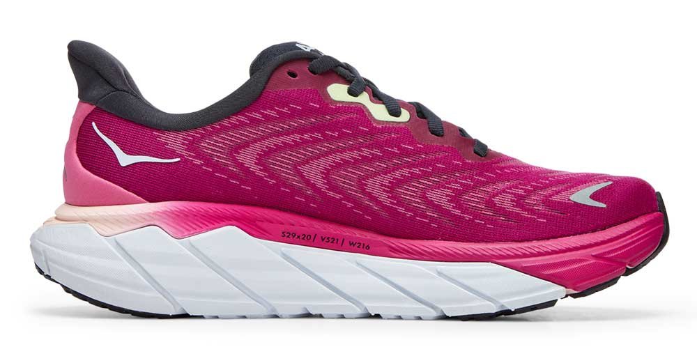 Hoka one one arahi 6