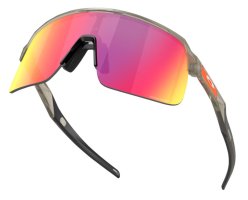 Спортивные очки Oakley Sutro Lite